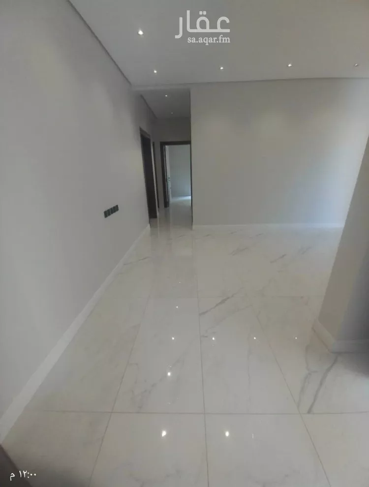 دور للبيع في شارع الربايع, حي المنار, مدينة الرياض, منطقة الرياض صورة 4