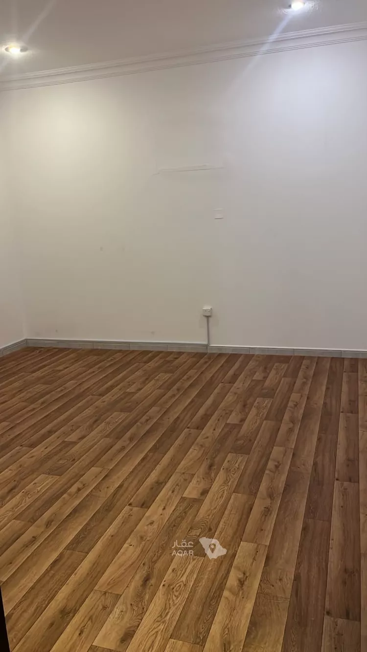 شقة للإيجار في شارع الصحابة, حي مغرزات, مدينة الرياض, منطقة الرياض 4