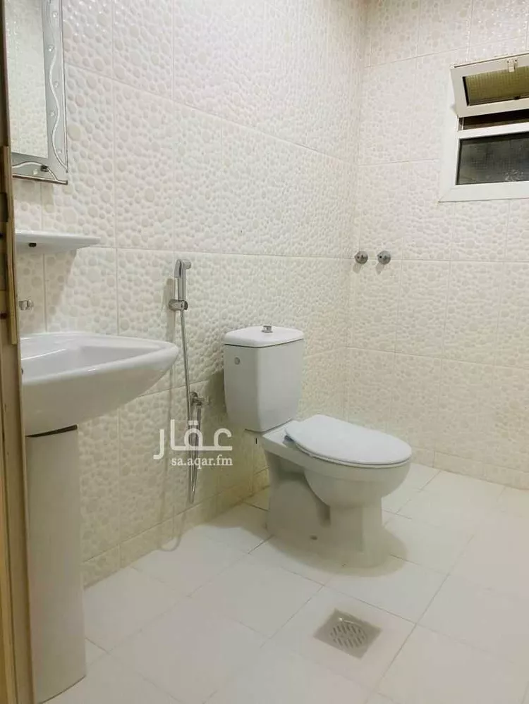 شقة للإيجار في شارع النعمان ابن ثابت, حي الزهور, مدينة رأس تنورة, المنطقة الشرقية صورة 2