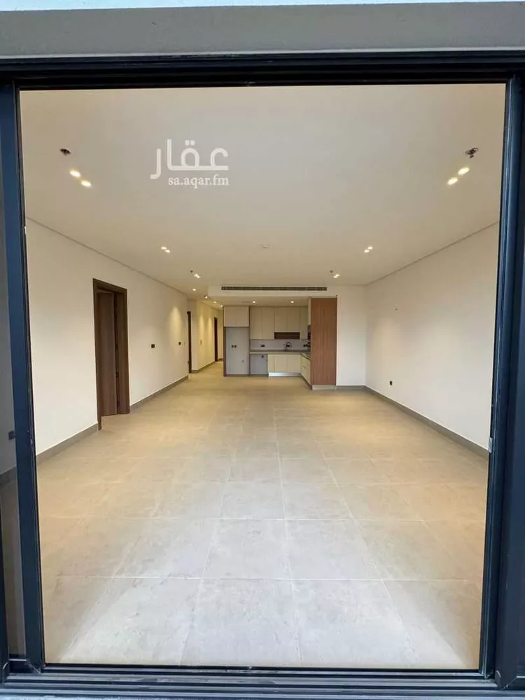 شقة للبيع في شارع صلاح الدين االايوبي, حي الحزام الذهبي, مدينة الخبر, المنطقة الشرقية صورة 2