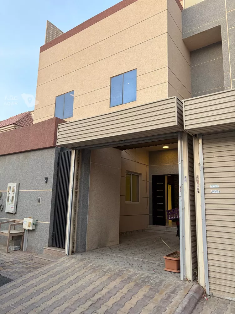 فيلا للإيجار في شارع الجبل الأخضر, حي الروضة, مدينة الرياض, منطقة الرياض 5