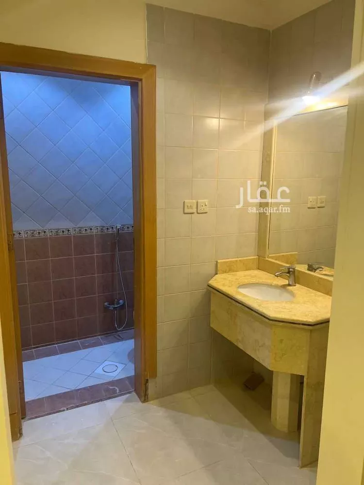 شقة للإيجار في شارع عبداللطيف بن أبي العز, حي الروضة, مدينة الرياض, منطقة الرياض