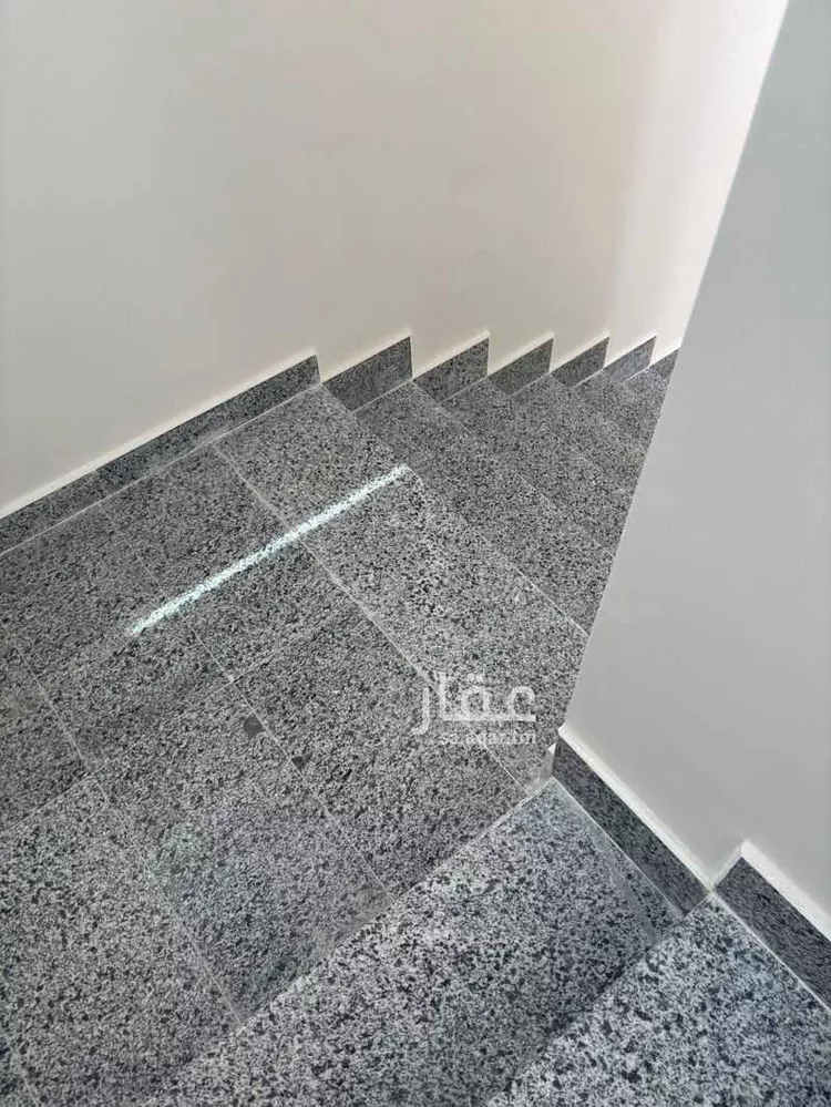 شقة للبيع في شارع 22957602, حي الروضة, مدينة جازان, منطقة جازان 9
