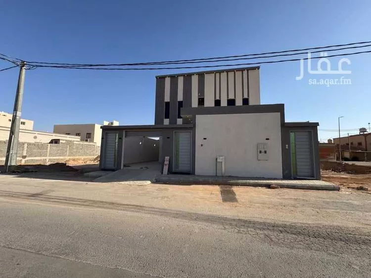 فيلا للبيع في شارع شريك بن انس, حي الأمير سلطان بن عبدالعزيز, مدينة المجمعه, منطقة الرياض