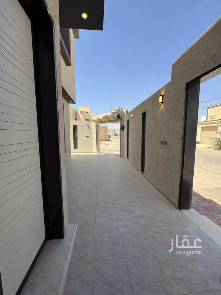 فيلا للبيع في شارع اليحصبي, حي المستقبل, مدينة المجمعه, منطقة الرياض صورة 2