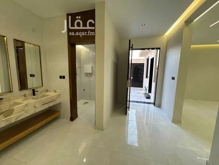 فيلا للبيع في شارع ابن حامد, حي الملك عبدالله, مدينة المجمعة, منطقة الرياض