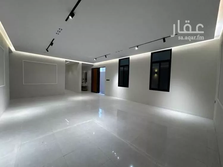 فيلا للبيع في شارع ابن حامد, حي الملك عبدالله, مدينة المجمعة, منطقة الرياض صورة 5