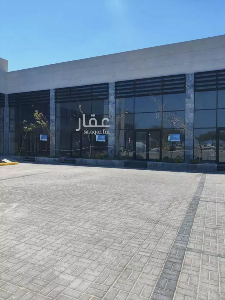 محل للإيجار في شارع الملك فهد ابن عبدالعزيز , حي الشراع, مدينة الخبر, المنطقة الشرقية