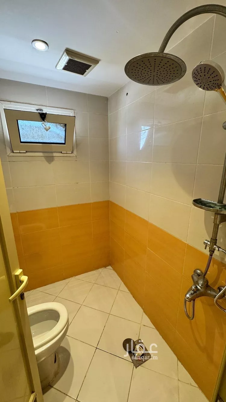 شقة للإيجار في شارع السادس والعشرون, حي مدينة العمال, مدينة الخبر, المنطقة الشرقية صورة 4