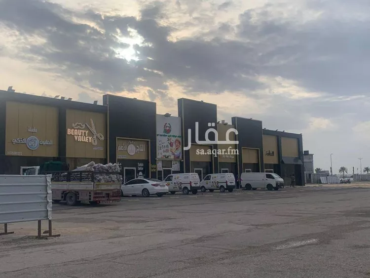 عمارة للإيجار في شارع الرفعه, حي البحيرة, مدينة الخبر, المنطقة الشرقية صورة 2