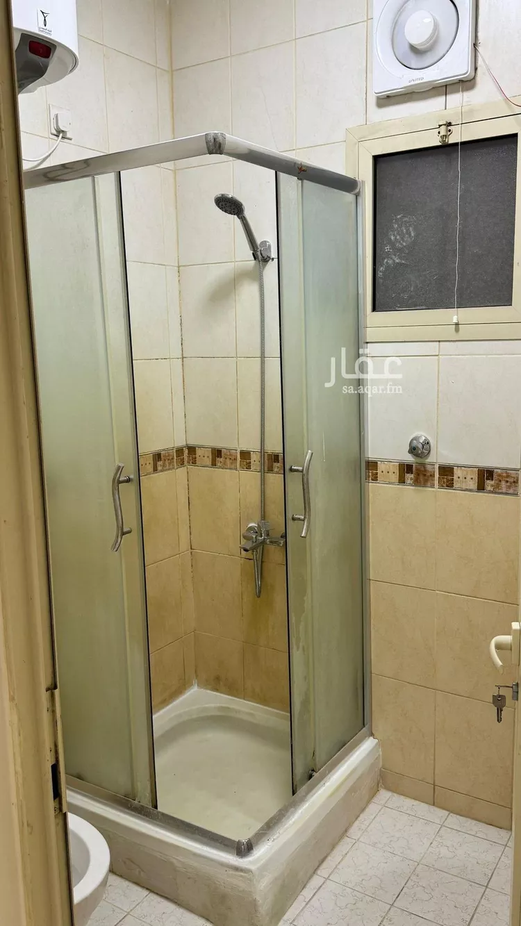 شقة للإيجار في شارع الثامن والعشرون, حي مدينة العمال, مدينة الخبر, المنطقة الشرقية صورة 5