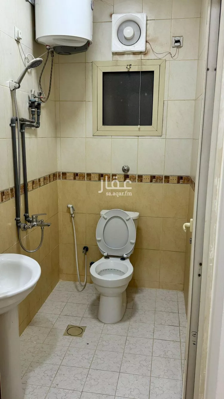 شقة للإيجار في شارع الثامن والعشرون, حي مدينة العمال, مدينة الخبر, المنطقة الشرقية صورة 4