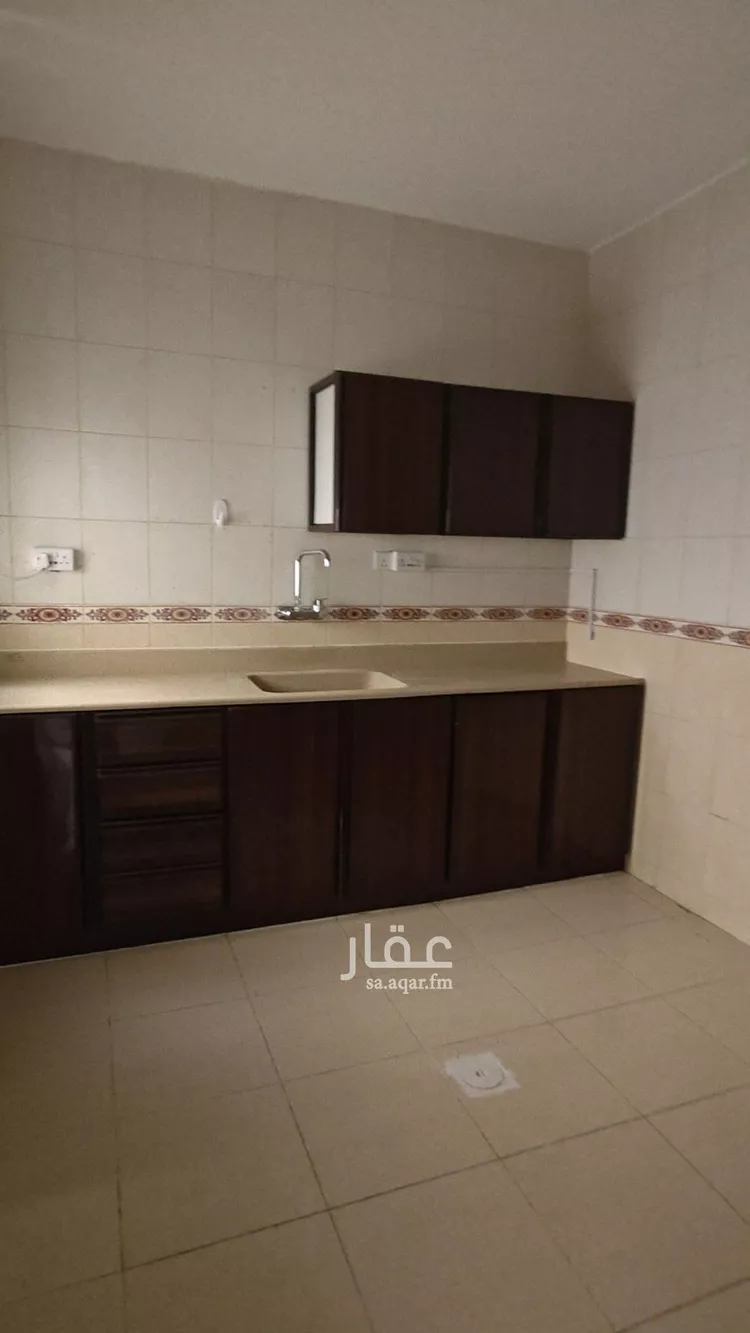 شقة للإيجار في شارع الثامن والعشرون, حي مدينة العمال, مدينة الخبر, المنطقة الشرقية صورة 5