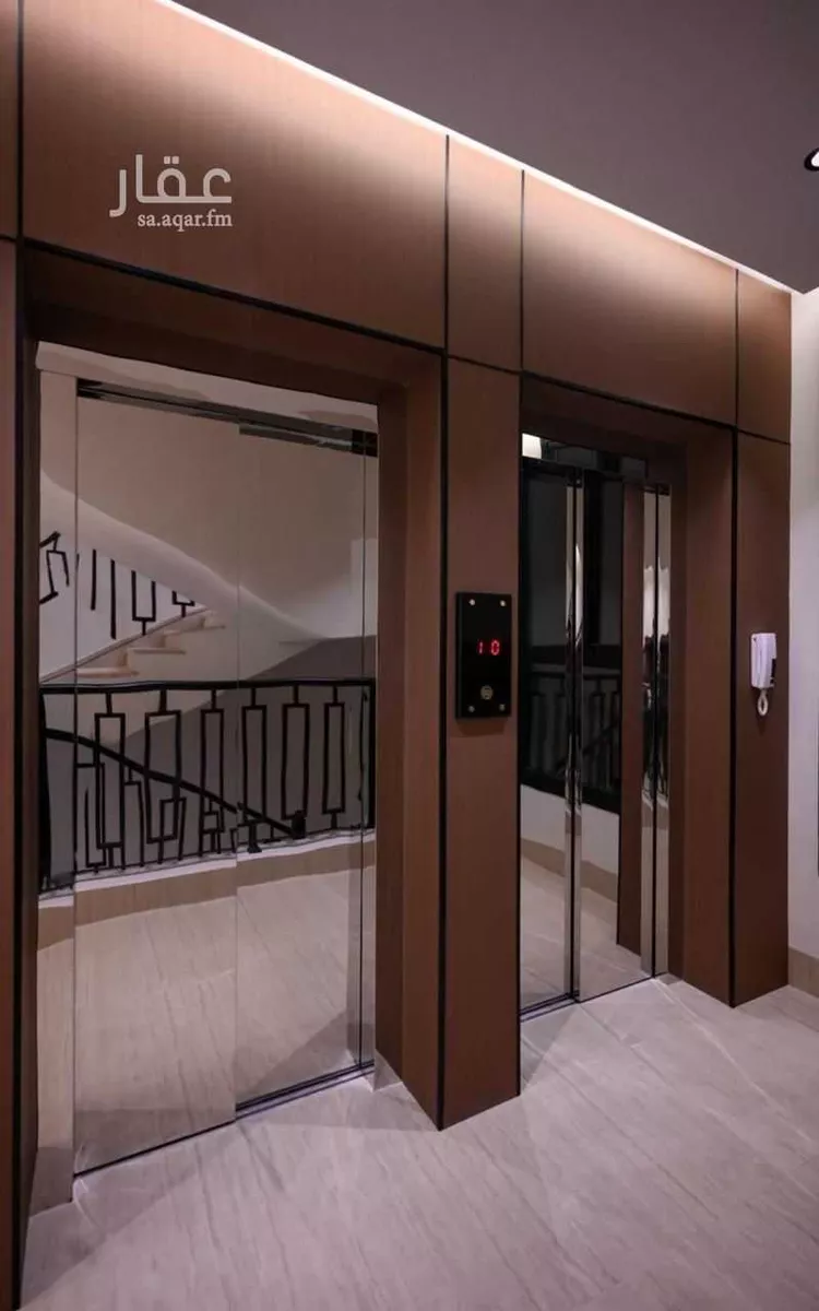 عمارة للبيع في حي العليا, مدينة الخبر, المنطقة الشرقية 8