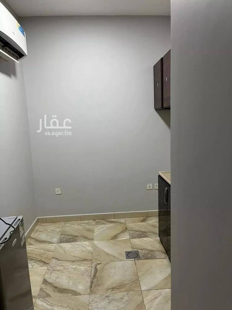 Room for Rent in Dhahran Doha Al Janubiyah صورة 4