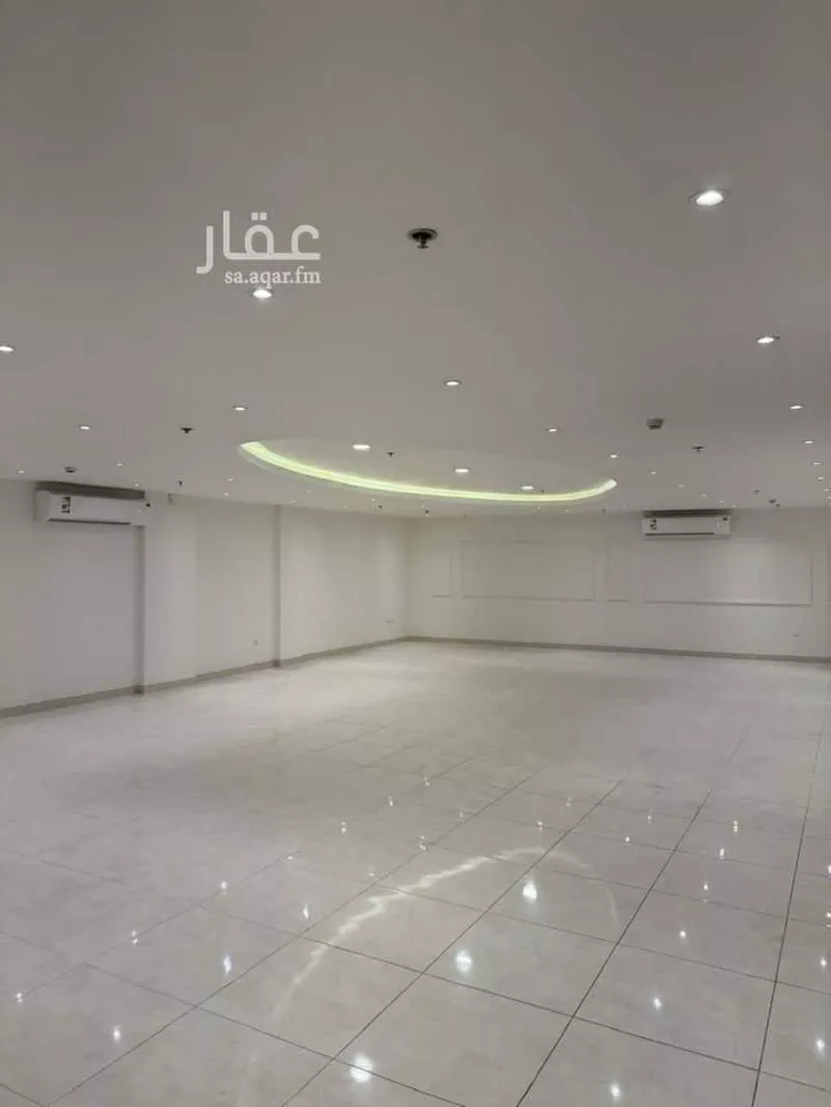 عمارة للإيجار في شارع عبدالكريم الانصاري, حي العليا, مدينة الخبر, المنطقة الشرقية صورة 4