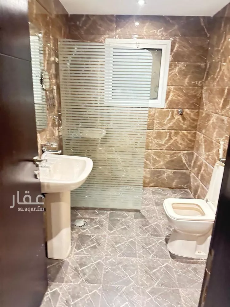 شقة للإيجار في شارع عبدالله كاظم, حي الزهراء, مدينة جدة, منطقة مكة المكرمة صورة 3