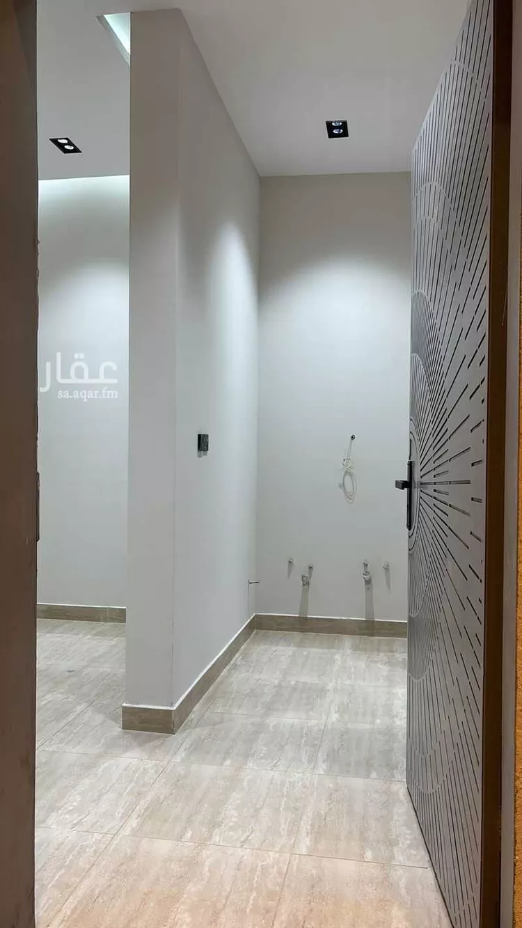 دور للبيع في شارع غير مسمى, حي الندوة, مدينة الرياض, منطقة الرياض صورة 3