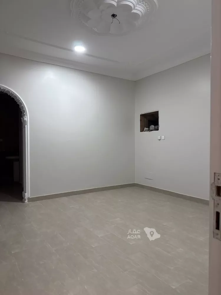 عمارة للإيجار في شارع إبن عمر القرشي, حي طيبة, مدينة جدة, منطقة مكة المكرمة 5