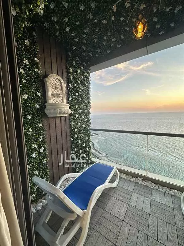 شقة مفروشة للحجز في طريق الكورنيش الفرعي ، حي الشاطئ ، جدة ، جدة