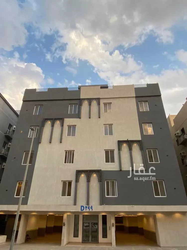 عمارة للبيع في شارع بن حركان, حي مريخ, مدينة جدة, منطقة مكة المكرمة