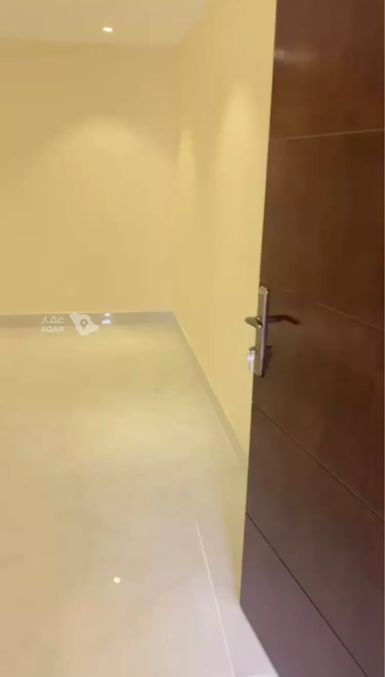 Studio for rent in Jeddah Al Shera'a 4