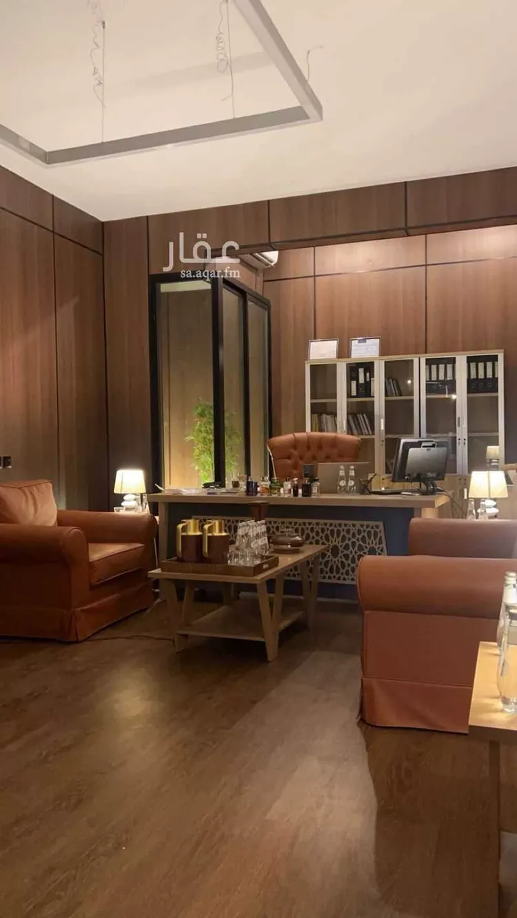 مكتب تجاري للإيجار في شارع الشباب, حي العزيزية, مدينة الرياض, منطقة الرياض صورة 3