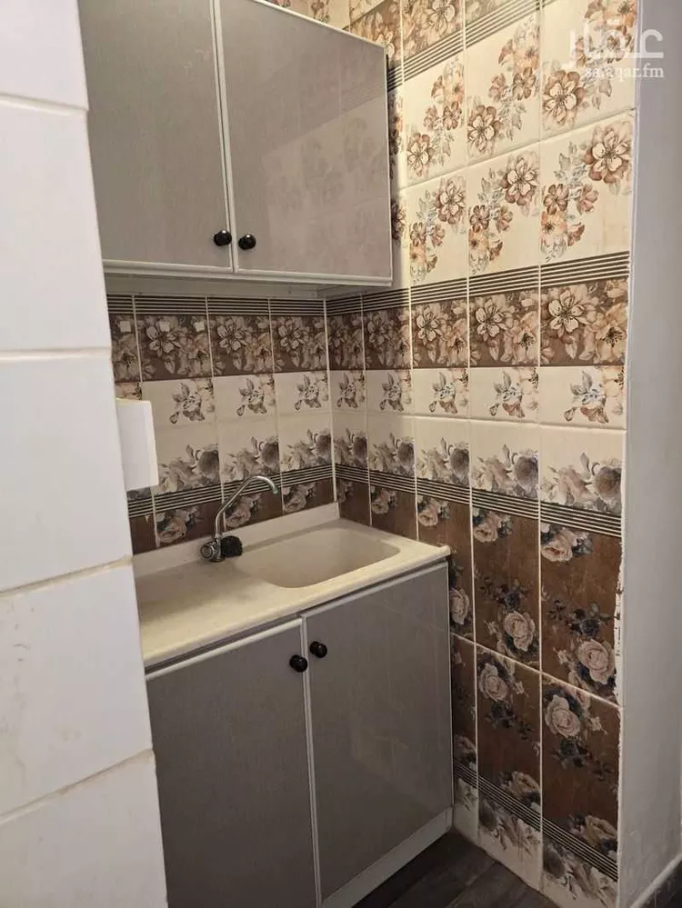Apartment for Rent in Jeddah Al Hamra 11
