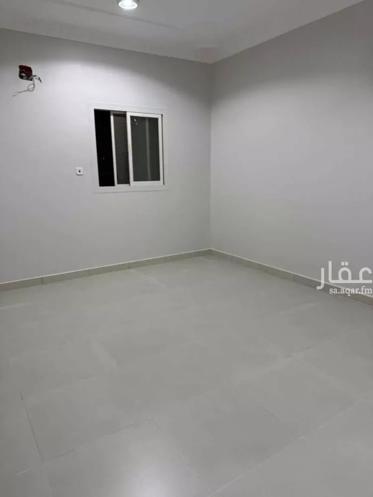 عمارة للإيجار في شارع علي بن عبدالكريم, حي إشبيلية, مدينة الرياض, منطقة الرياض صورة 4