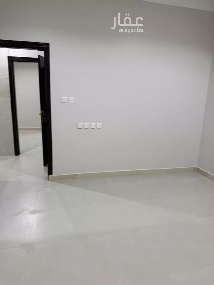 شقة للإيجار في شارع علي بن عبدالكريم, حي إشبيلية, مدينة الرياض, منطقة الرياض 1 صورة