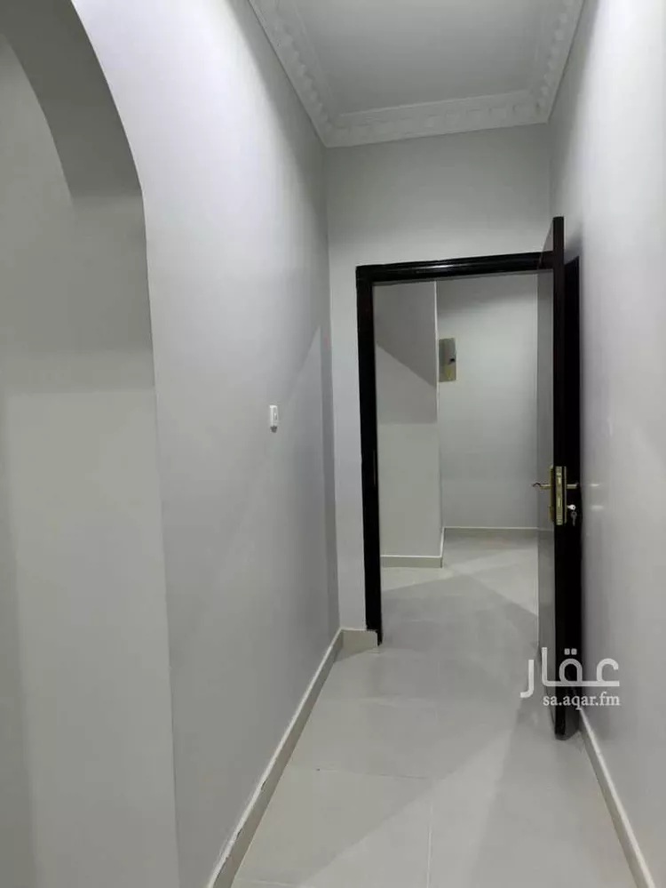 شقة للإيجار في شارع علي بن عبدالكريم, حي إشبيلية, مدينة الرياض, منطقة الرياض صورة 2
