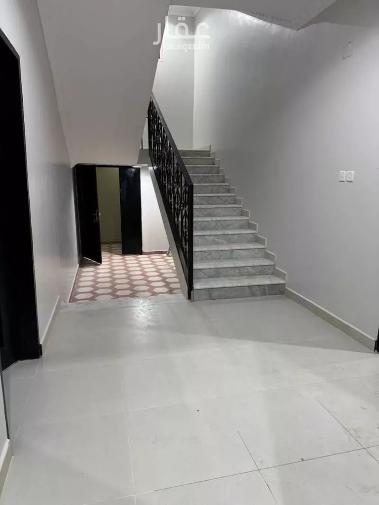 شقة للإيجار في شارع علي بن عبدالكريم, حي إشبيلية, مدينة الرياض, منطقة الرياض صورة 2