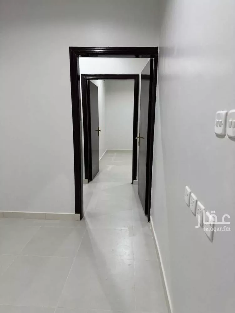 شقة للإيجار في شارع علي بن عبدالكريم, حي إشبيلية, مدينة الرياض, منطقة الرياض صورة 4