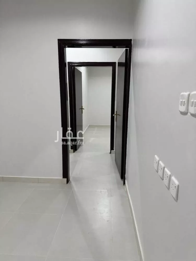 شقة للإيجار في شارع علي بن عبدالكريم, حي إشبيلية, مدينة الرياض, منطقة الرياض صورة 5