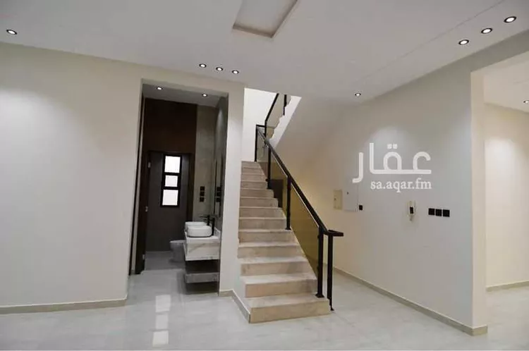 فيلا للإيجار في شارع حسين بن عبدالرحمن الجفري, حي العوالي, مدينة الرياض, منطقة الرياض صورة 3