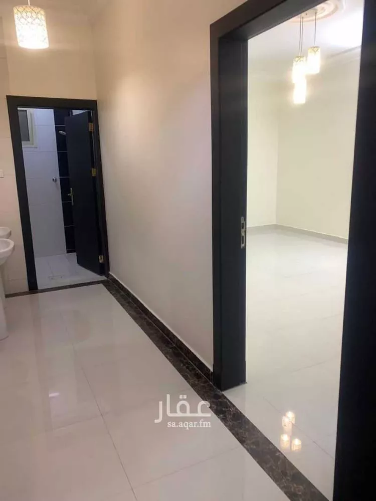 فيلا للإيجار في شارع حسين الديار بكري, حي العوالي, مدينة الرياض, منطقة الرياض