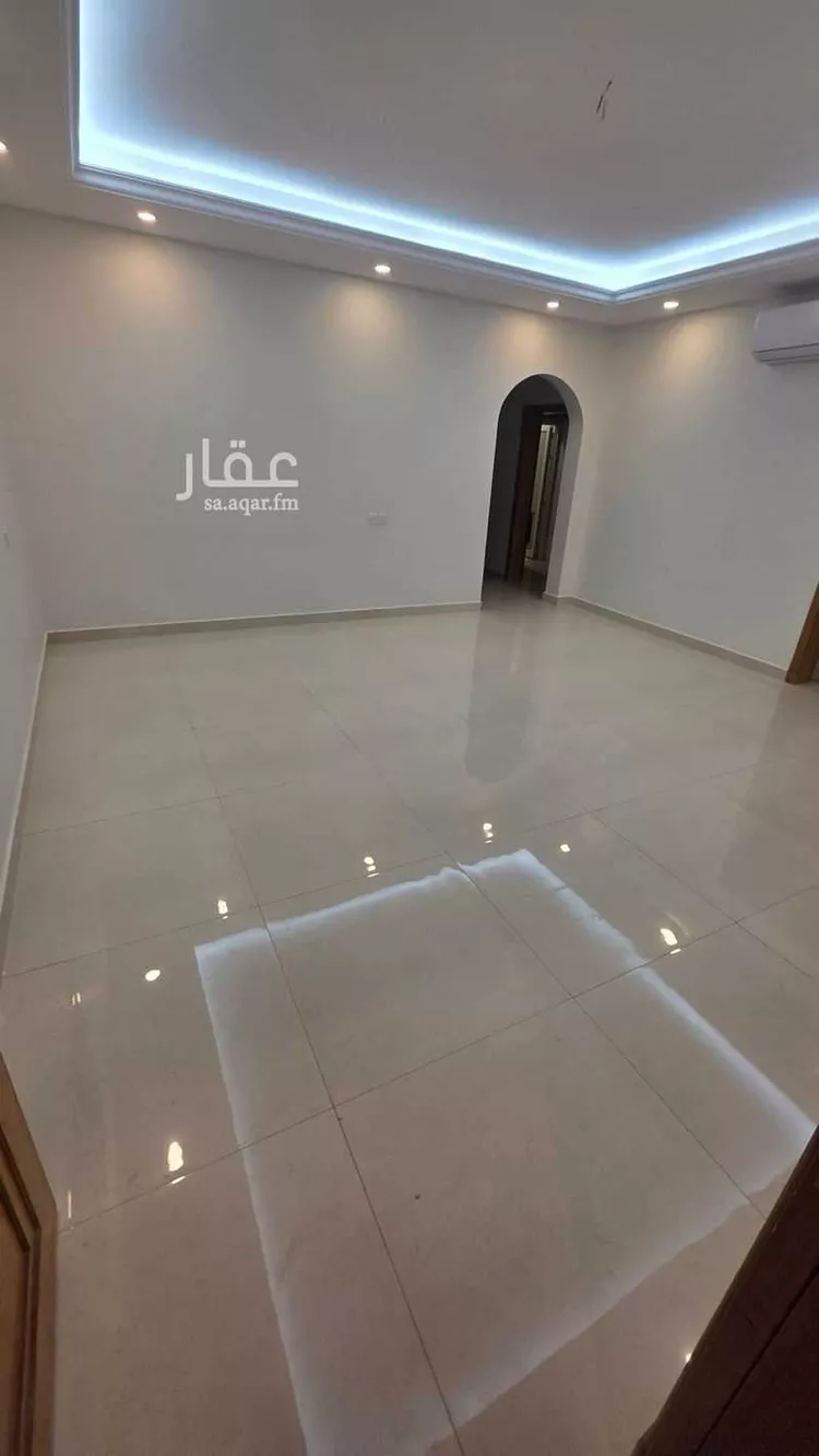 شقة للإيجار في شارع نعمان بن مقرن المزيني ، البحيرة ، الخبر ، الخبر صورة 4