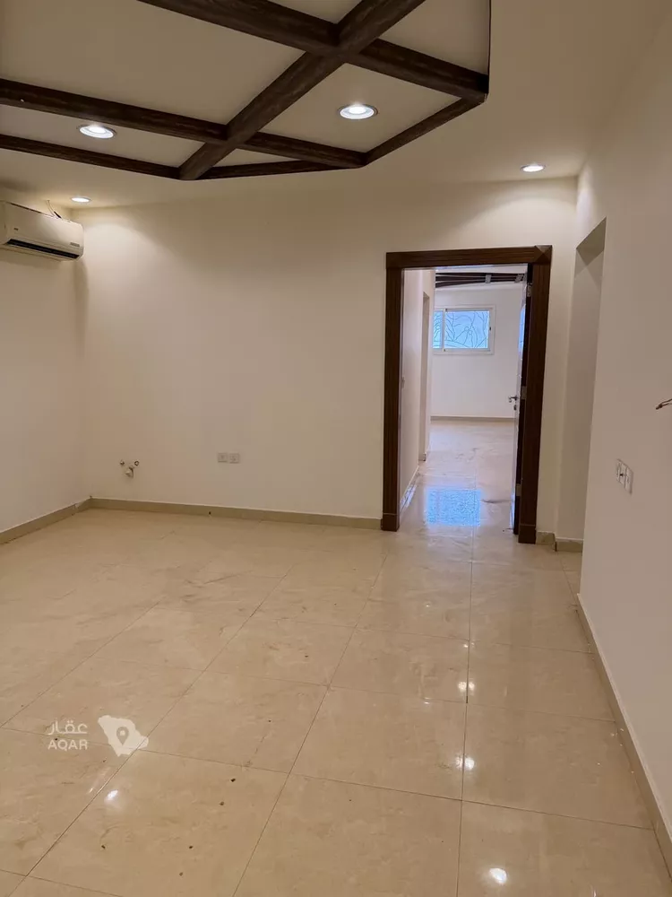 فيلا للبيع في شارع صخر بن عمر, حي السويدي, مدينة الرياض, منطقة الرياض 10