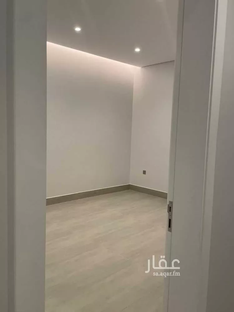 دور للبيع في شارع الشيخ محمد الشويعر, حي ظهرة البديعة, مدينة الرياض, منطقة الرياض صورة 5