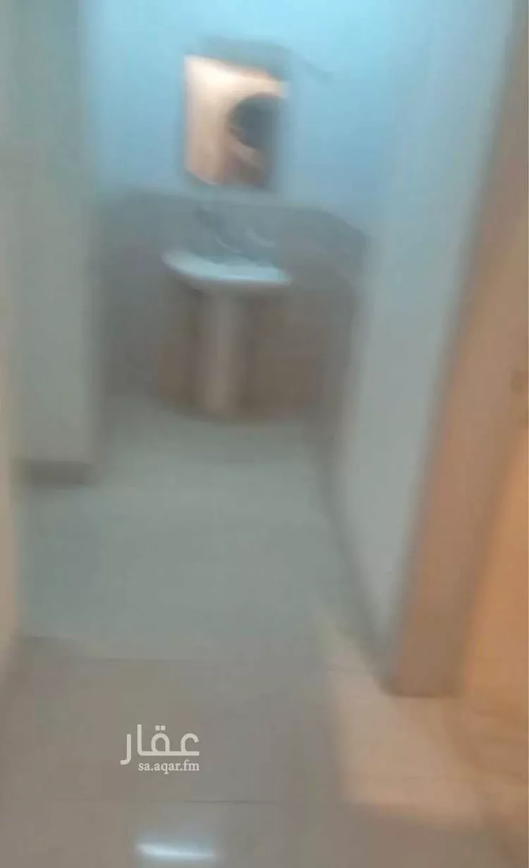 شقة للإيجار في شارع الشيخ عمر بن عبداللطيف بن عبدالرحمن, حي ظهرة البديعة, مدينة الرياض, منطقة الرياض صورة 2