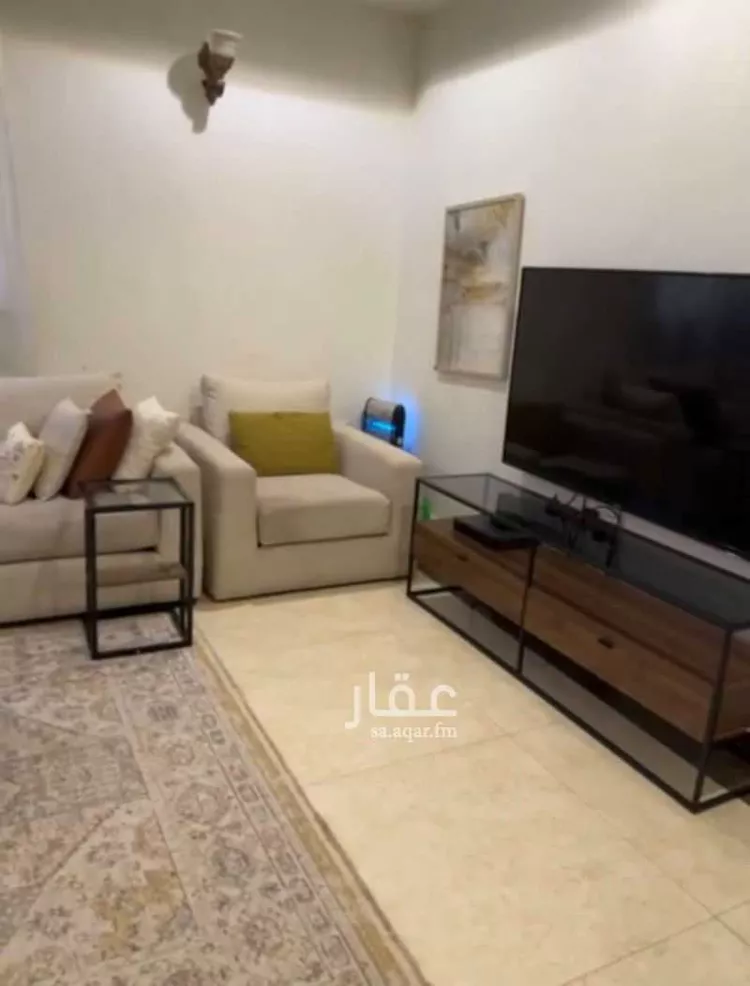 فيلا للبيع في شارع صخر بن عمر, حي السويدي, مدينة الرياض, منطقة الرياض صورة 2