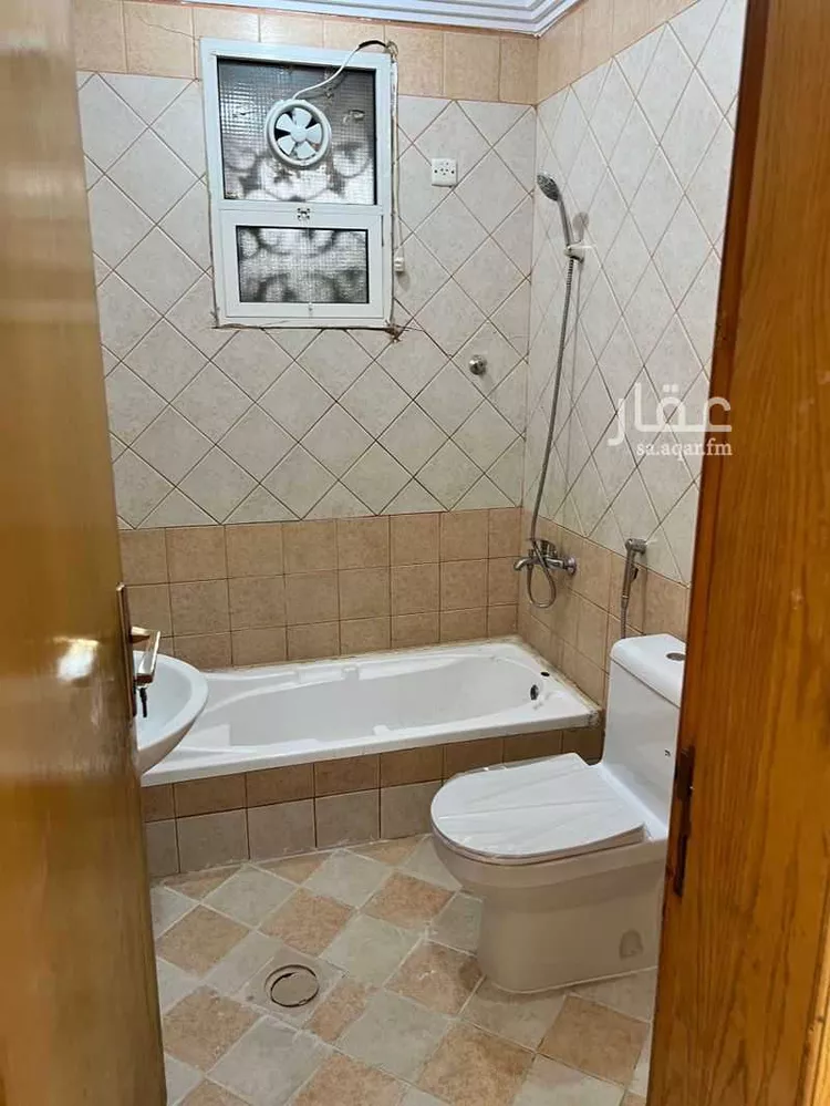 شقة للإيجار في شارع ابن باديس, حي الربوة, مدينة الرياض, منطقة الرياض صورة 3