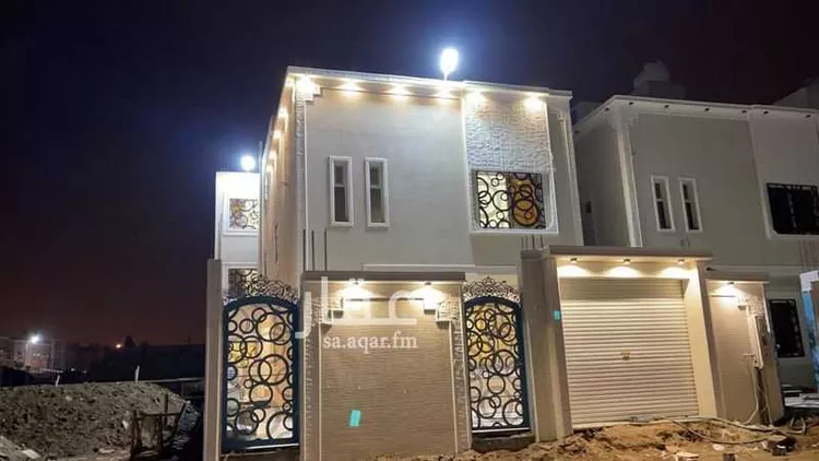 فيلا للإيجار في شارع سنان بن صيفي السلمي ، حي الجامعيين ، خميس مشيط ، خميس مشيط