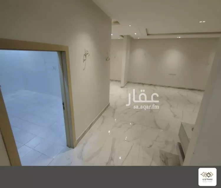 فيلا للبيع في شارع ابن مشرف, حي عكاظ, مدينة الرياض, منطقة الرياض 16