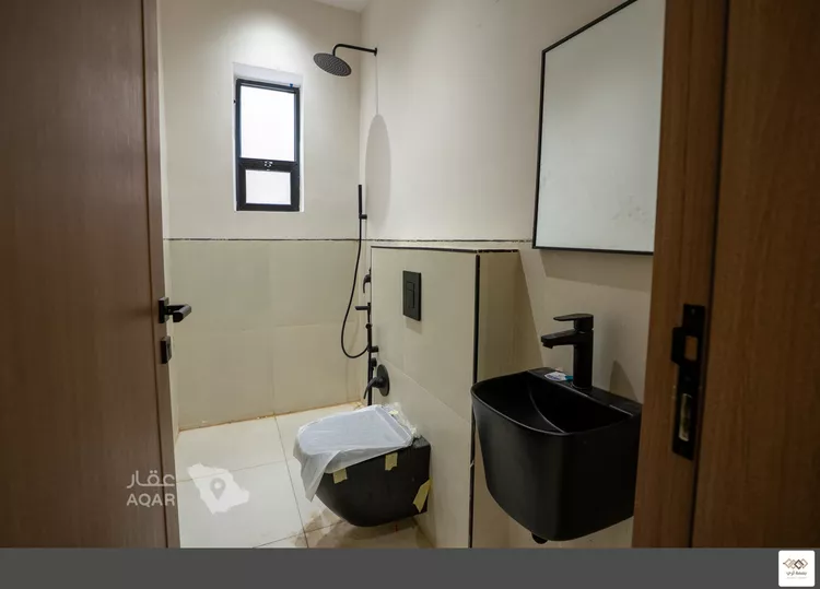 دور للبيع في شارع كعب بن زهير, حي شبرا, مدينة الرياض, منطقة الرياض 14