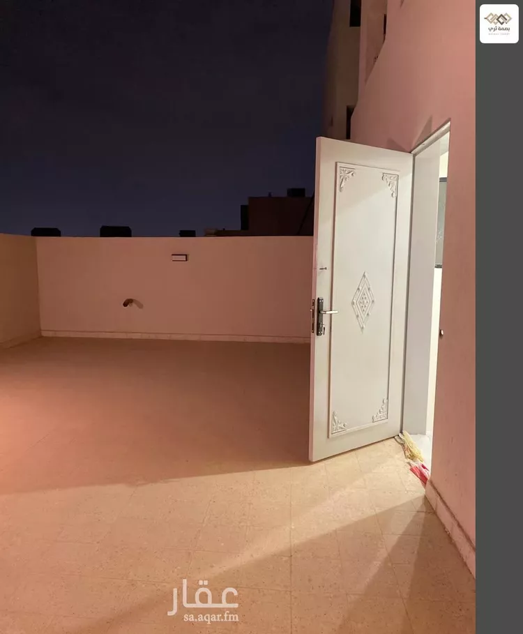 دور للبيع في شارع المعازل, حي الحزم, مدينة الرياض, منطقة الرياض 12