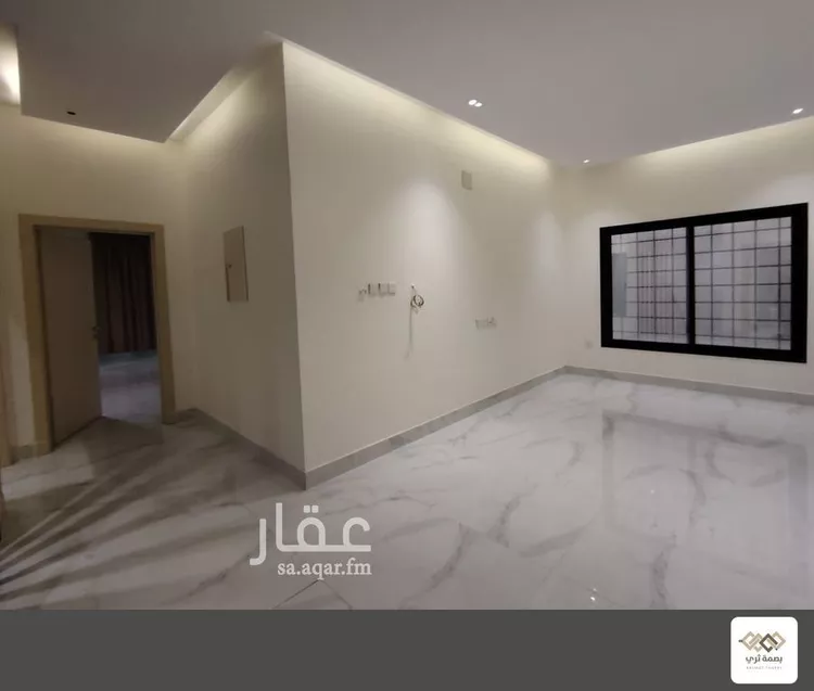 فيلا للبيع في شارع ابن مشرف, حي عكاظ, مدينة الرياض, منطقة الرياض 12