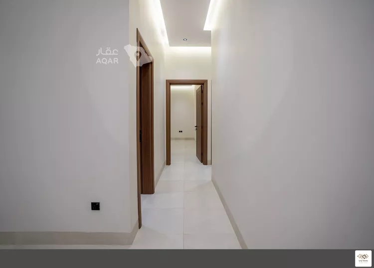 دور للبيع في شارع كعب بن زهير, حي شبرا, مدينة الرياض, منطقة الرياض 10
