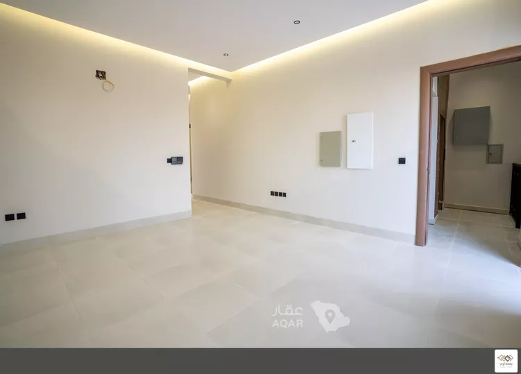 دور للبيع في شارع كعب بن زهير, حي شبرا, مدينة الرياض, منطقة الرياض 10