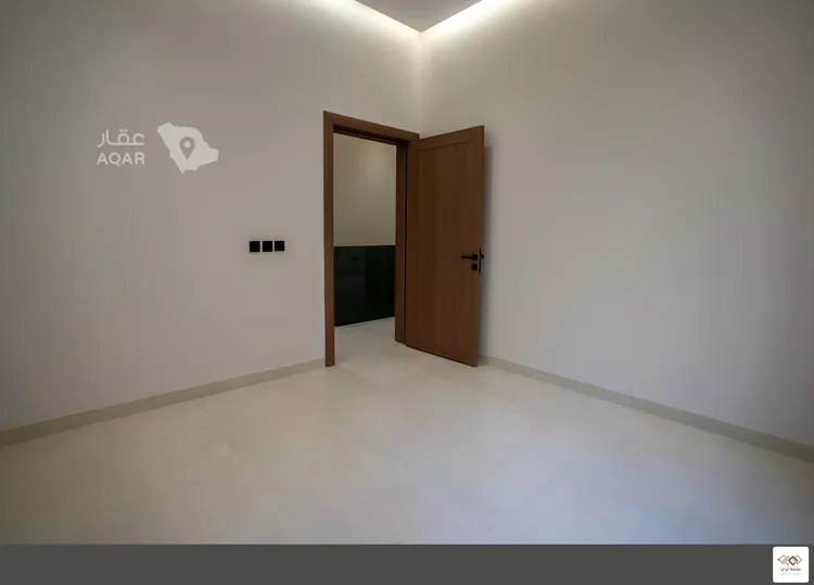 دور للبيع في شارع كعب بن زهير, حي شبرا, مدينة الرياض, منطقة الرياض 12